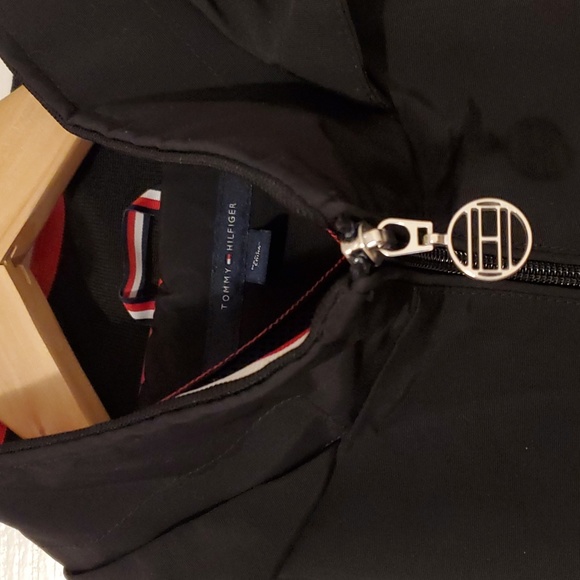 Tommy Filfiger Women's Jacket with hood - Picture 4 of 9